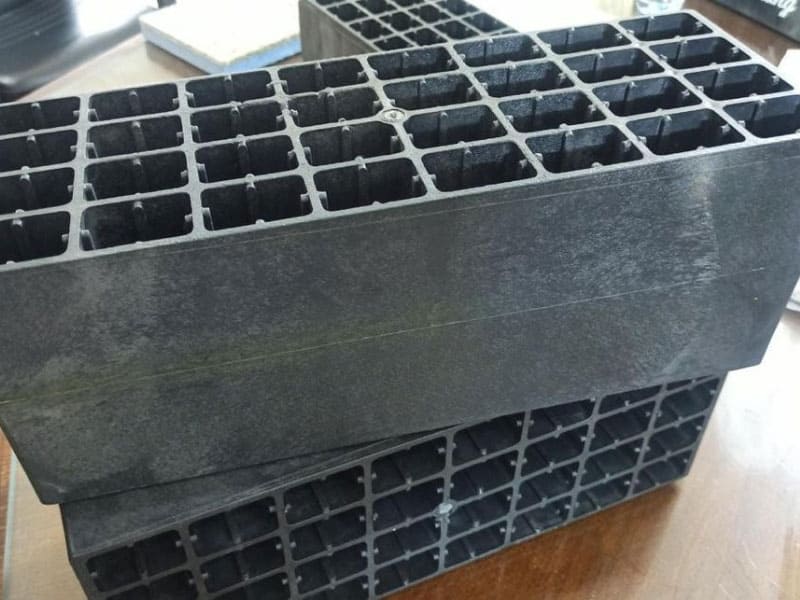 Mtech2S a réalisé ses 3 cales de voussoirs grises.